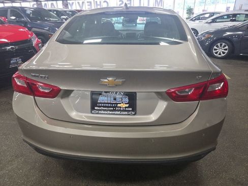 Certified 2025 Chevrolet Malibu LT FWD image 3