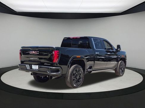 New 2026 GMC Sierra 2500 Denali w/ Denali Reserve Package AWD/4WD image 5