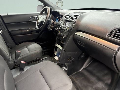 Used 2017 Ford Explorer 4WD Police Interceptor image 18
