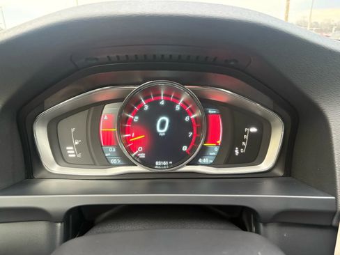 Used 2014 Volvo S60 T5 image 18