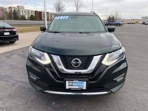 Used 2019 Nissan Rogue SL image 3