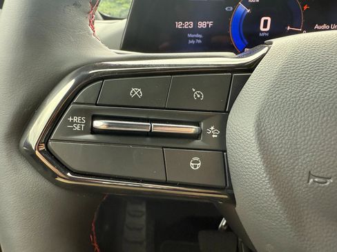 New 2025 Chevrolet Blazer EV RS w/ Super Cruise Package AWD/4WD image 85