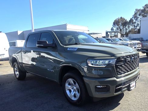 New 2026 RAM 1500 Big Horn AWD/4WD image 6