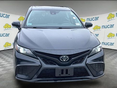 Used 2021 Toyota Camry SE w/ Convenience Package AWD/4WD image 2