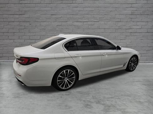 Used 2023 BMW 540i xDrive w/ Premium Package AWD/4WD image 4