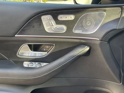 Certified 2025 Mercedes-Benz GLE 450 4MATIC image 18