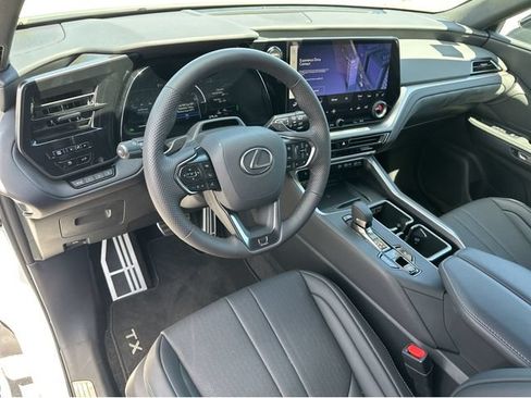 New 2026 Lexus TX 500h AWD image 15