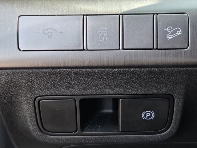 Used 2025 Hyundai Kona SEL FWD image 32