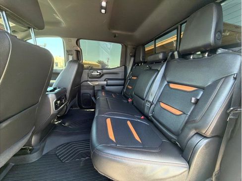 Used 2020 GMC Sierra 1500 AT4 w/ AT4 Premium Package AWD/4WD image 11