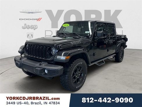 Used 2024 Jeep Gladiator Sport image 1