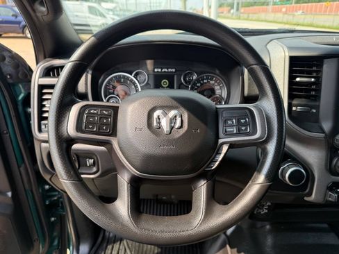 Used 2022 RAM 2500 Tradesman w/ Chrome Appearance Group AWD/4WD image 27