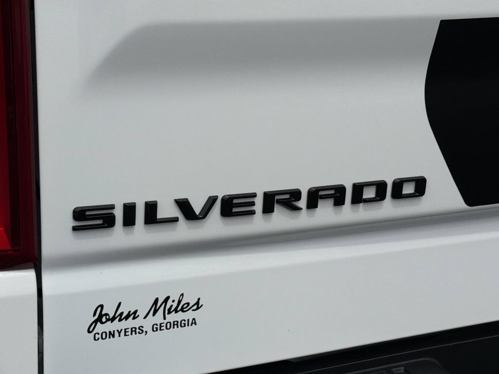 New 2026 Chevrolet Silverado 1500 RST w/ Rally Edition AWD/4WD image 21