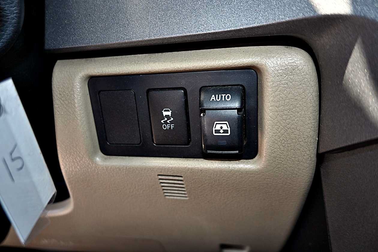 Used 2012 Toyota Sequoia SR5 RWD image 26