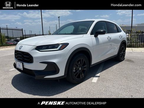 Used 2027 Honda HR-V Sport image 1