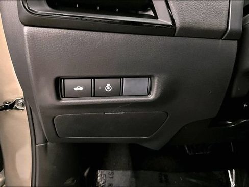 New 2026 Nissan Sentra SV w/ SV Convenience Package FWD image 29