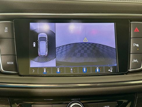 Used 2020 Buick Enclave Avenir w/ Avenir Technology Package FWD image 13