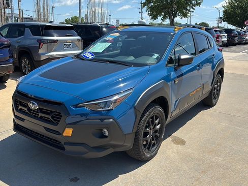 Used 2024 Subaru Crosstrek 2.5i Wilderness w/ Crosstrek Mirror Package AWD/4WD image 3