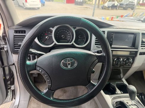 Used 2003 Toyota 4Runner Limited image 6