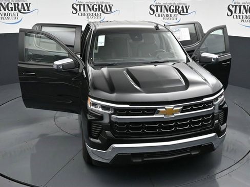 Certified 2025 Chevrolet Silverado 1500 LT image 26
