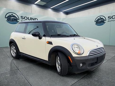 Used 2010 MINI Cooper Hardtop FWD image 7