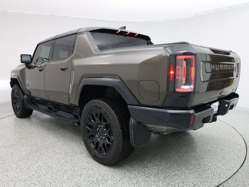 Used 2024 GMC Hummer EV 2X w/ LPO, Illumination Package image 5