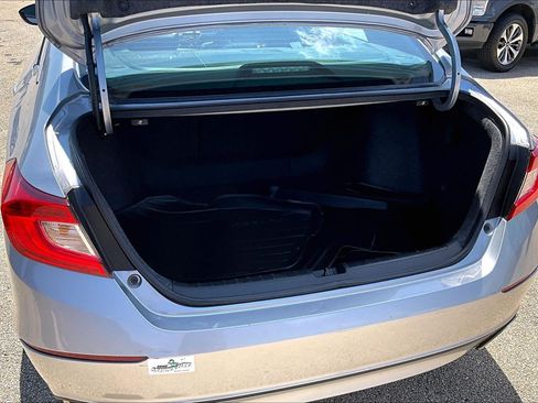 Used 2019 Honda Accord Sport image 19