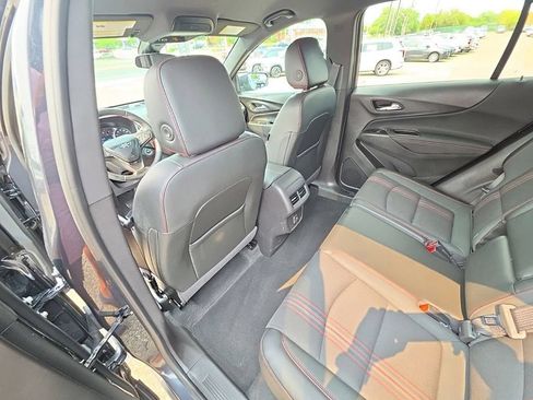 Used 2023 Chevrolet Equinox RS AWD/4WD image 20