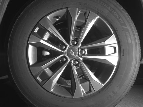 Used 2025 Chevrolet Equinox LT image 14