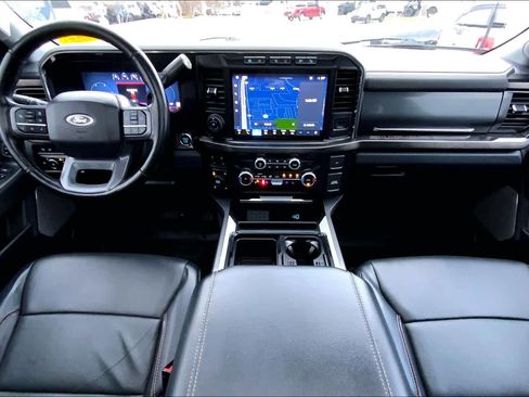 Used 2023 Ford F250 Lariat w/ Lariat Ultimate Package image 13