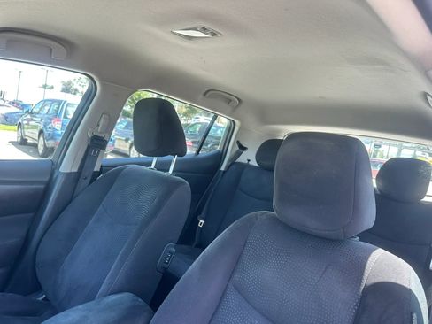Used 2015 Nissan Leaf SV w/ LED & Quick Charge Package image 12
