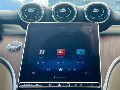 Certified 2023 Mercedes-Benz C 300 4MATIC Sedan image 12