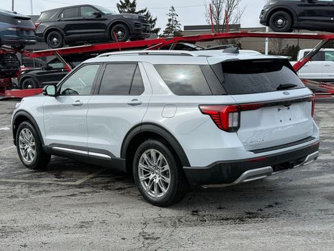 New 2026 Ford Explorer Platinum image 3