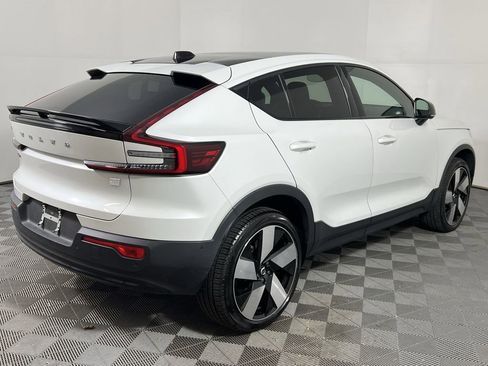 Certified 2023 Volvo C40 P8 Recharge Ultimate image 10