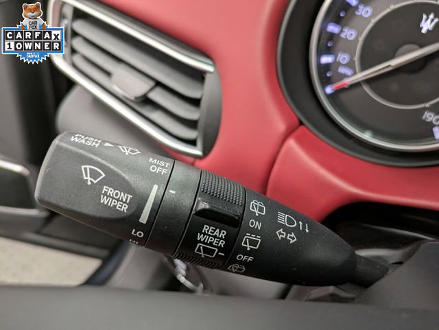 Used 2023 Maserati Levante GT AWD/4WD image 18