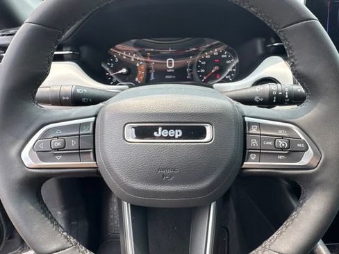 Used 2024 Jeep Compass Limited AWD/4WD image 35