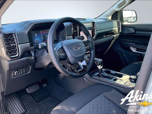Used 2024 Ford Ranger XLT w/ Technology Package image 13