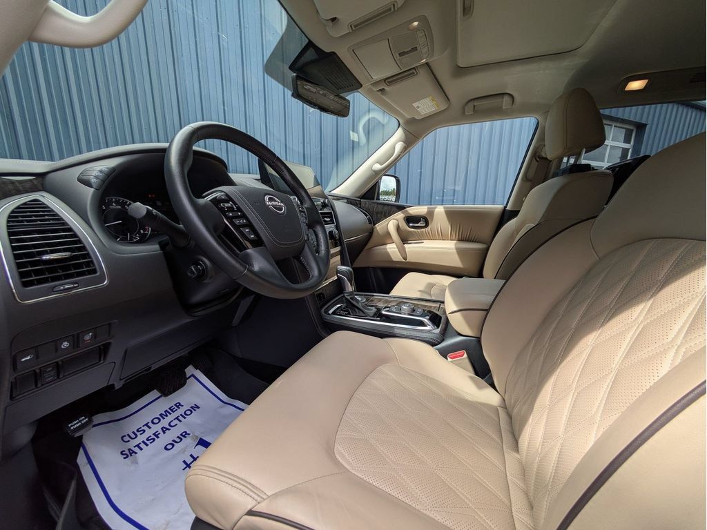 Used 2024 Nissan Armada Platinum w/ Captain's Chairs Package RWD image 14