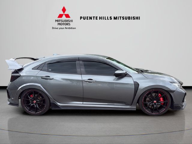 Used 2019 Honda Civic Type R image 2