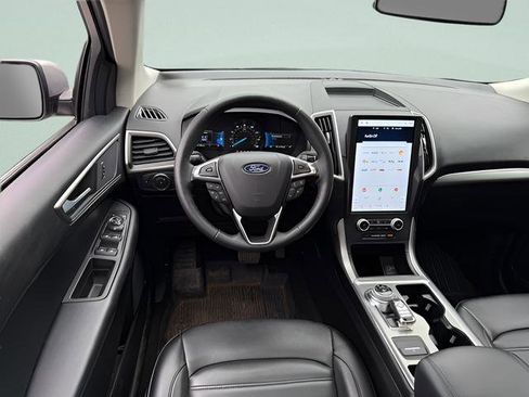 Certified 2022 Ford Edge SEL w/ Convenience Package AWD/4WD image 7