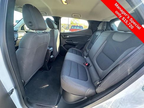 Used 2023 Chevrolet Bolt EUV LT w/ Driver Confidence Package image 15