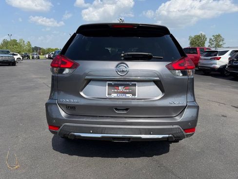 Used 2019 Nissan Rogue SV AWD/4WD image 6
