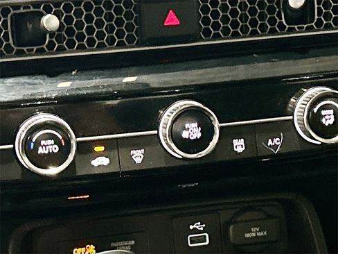 Used 2023 Honda Civic LX image 15