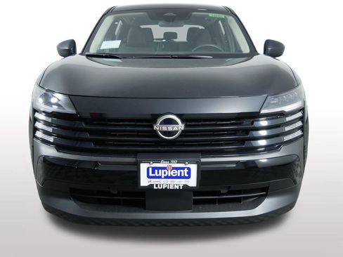 New 2026 Nissan Kicks S image 3