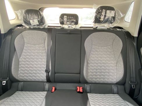 New 2026 Volkswagen Tiguan S FWD image 10