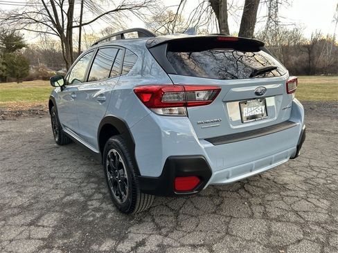Certified 2023 Subaru Crosstrek 2.0i Premium image 6
