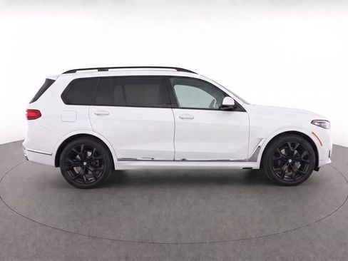 Used 2021 BMW X7 xDrive40i w/ Premium Package AWD/4WD image 8