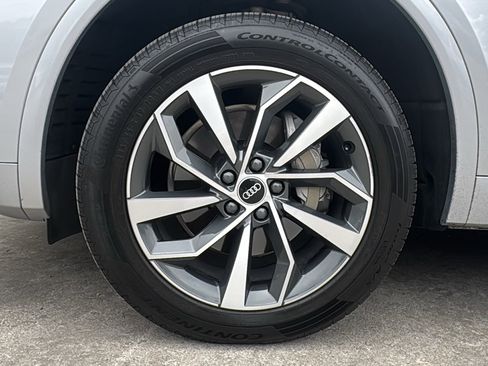 Used 2022 Audi Q5 2.0T Premium w/ Convenience Package image 33