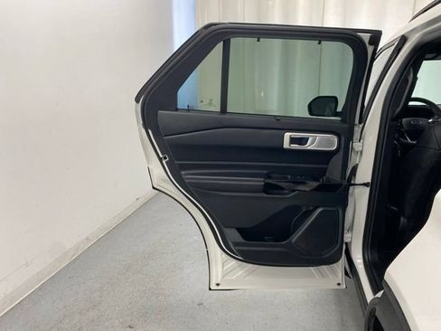 Used 2023 Ford Explorer ST w/ Equipment Group 401A AWD/4WD image 32