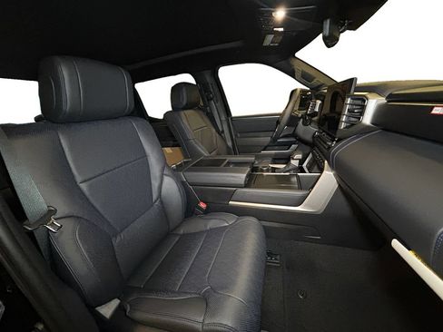 New 2026 Toyota Tundra Platinum AWD/4WD image 16