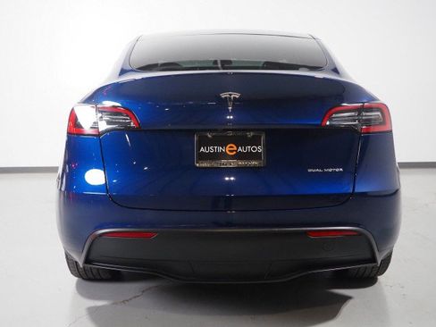 Used 2023 Tesla Model Y Long Range AWD/4WD image 53
